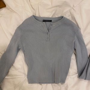 Cutest cropped Brandy Melville sweater/ pullover